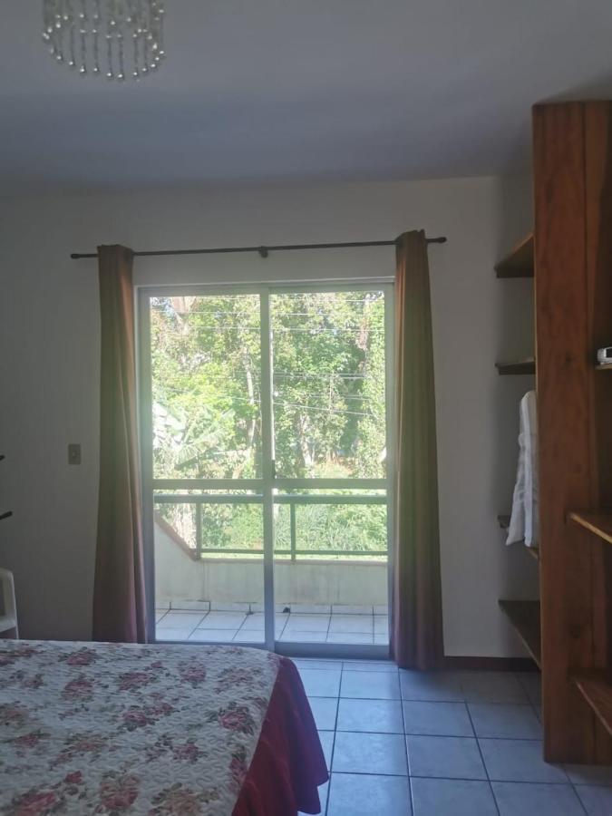 Terual Residens Apartment บอมบินญัส ภายนอก รูปภาพ