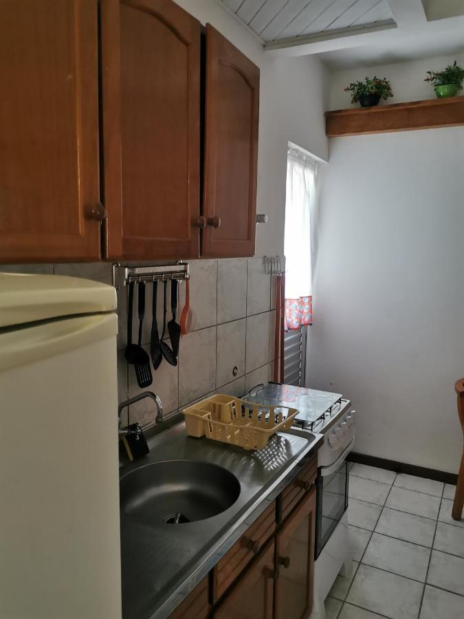 Terual Residens Apartment บอมบินญัส ภายนอก รูปภาพ