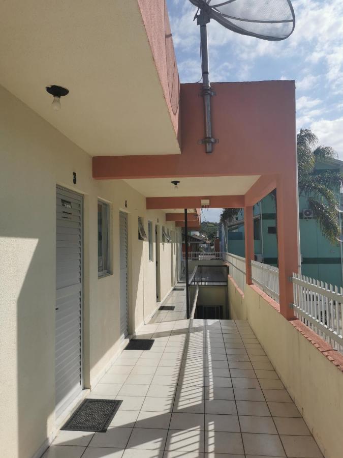 Terual Residens Apartment บอมบินญัส ภายนอก รูปภาพ
